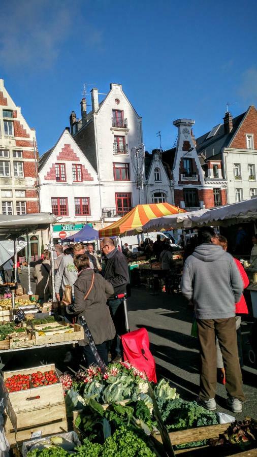 T2 Sur Les Places Arras Kültér fotó